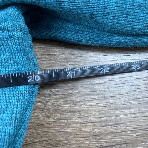 L.L. Bean Women's PETITE Sweater Fleece Pullover Evening Blue Sz SP, warm - Picture 7 of 14